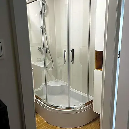 Delta Apart-house Aparthotel